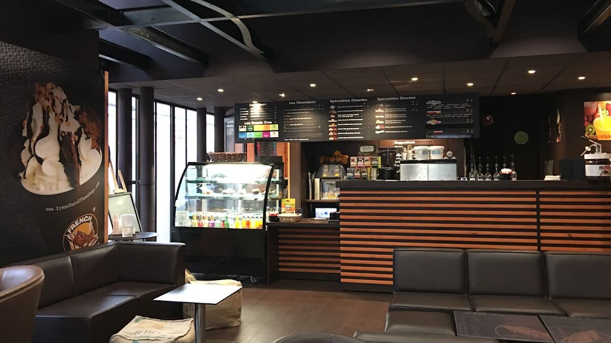Bubble tea, French coffee shop
